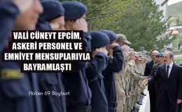 Vali Cüneyt Epcim Askeri Personel ve Emniyet Mensuplarıyla Bayramlaştı