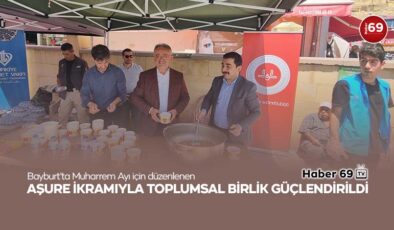 Bayburt’ta Muharrem Ayı için düzenlenen aşure ikramıyla toplumsal birlik güçlendirildi